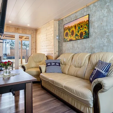 Auszeit Nr 18 بيت للعطل زيمبين